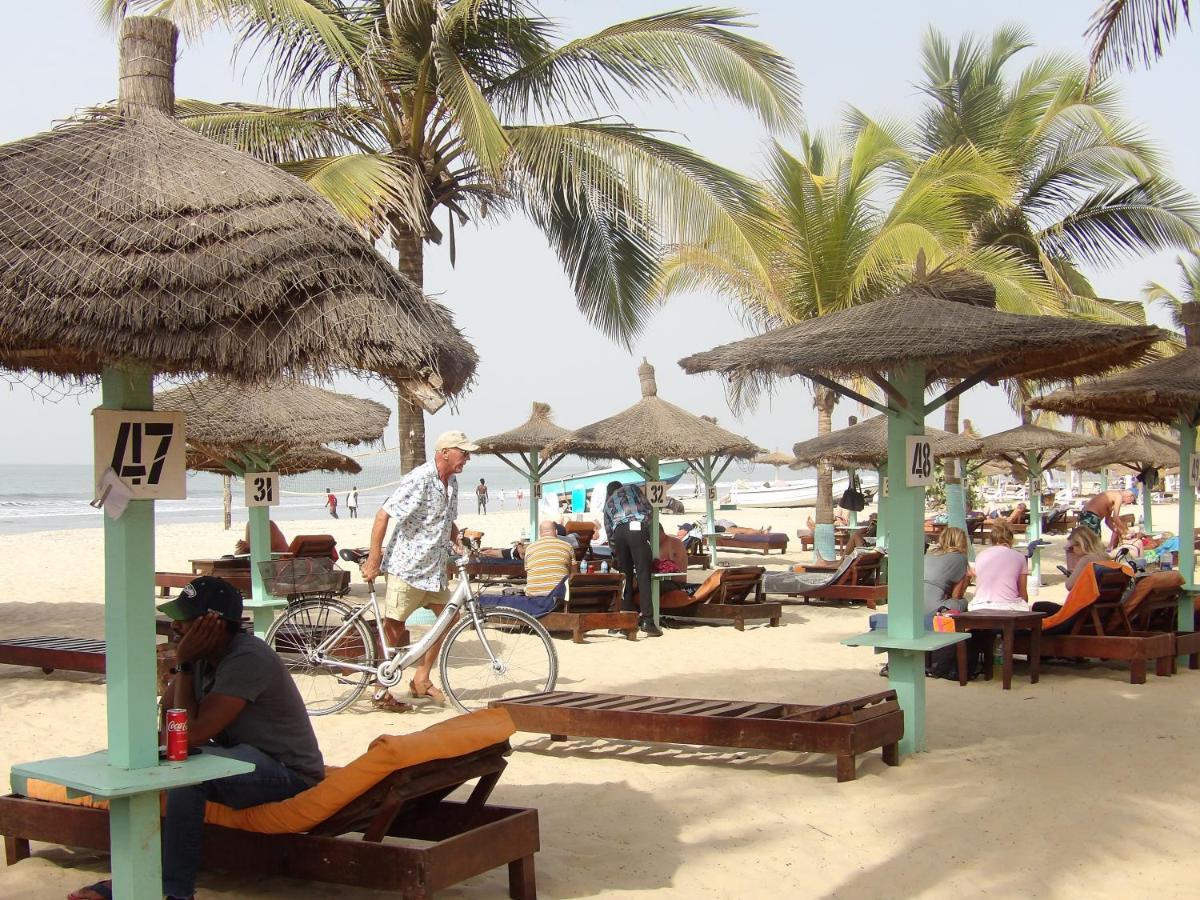 Pombo Kunda Villa Sanyang Bagian luar foto